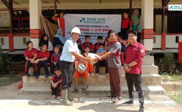 Komitmen Nyata, PT PAR dan PAS Salurkan Bantuan Pendidikan untuk SDN 01 Semedang