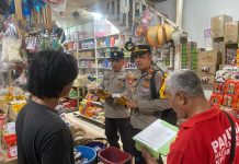 Kapolsek Menyuke Pastikan Harga Bahan Pokok dan Stok BBM di Darit Masih Aman