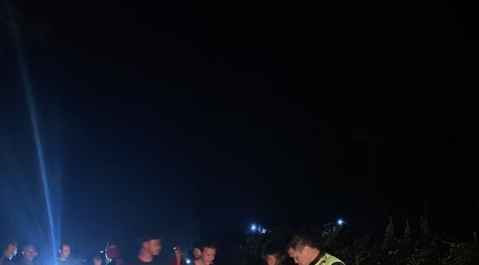 Sempat Ditutup Warga Usai Kecelakaan Maut, Jalan Ngabang-Jelimpo Kembali Dibuka