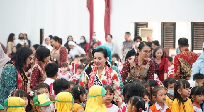 Atasi Masalah Putus Sekolah, Karolin Siapkan Dana Abadi Pendidikan Kabupaten Landak