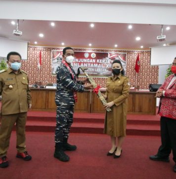Bupati Dan Wakil Bupati Landak Sambut Kunjungan Kerja Danlantamal XII Pontianak