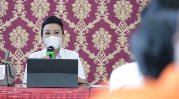 Tingkatkan Pelayanan Informasi Publik, Bupati Landak Gelar Rapat Pemanfaatan Website