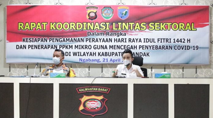 Kesiapan Pengamanan Perayaan Hari Raya Idul FItri 1442 Hijriah dan PPKM Mikro Bupati dan Polres Landak Gelar Rakor