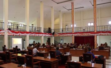 Raperda Kelembagaan Adat Dayak Kabupaten Landak Segera Disahkan