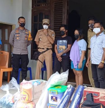 Korban Kebakaran di Desa Pahuman Terima Bantuan