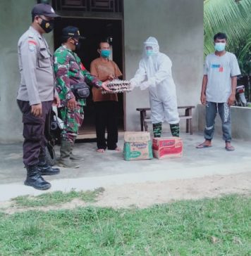 Jalani Isolasi Mandiri Warga Dusun Meroba Terima Paket Sembako
