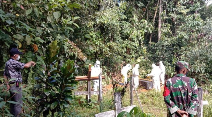 Sempat Jalani Perawatan, Seorang Warga Sengah Temila Meninggal Dunia dan Dimakamkan Dengan Prosedur Covid-19