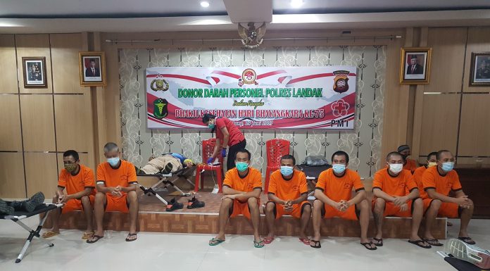 Sembilan Tahanan Polres Landak Ikut Ambil Bagian Aksi Sosial Donor Darah