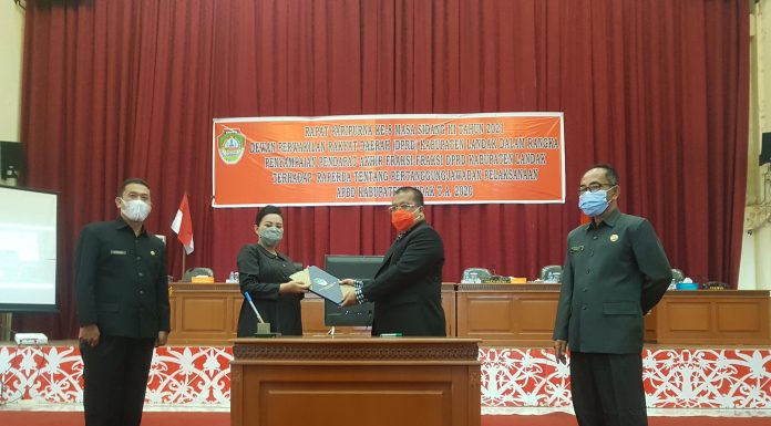 Tujuh Fraksi DPRD Setujui LPJ APBD Landak Tahun Anggaran 2020
