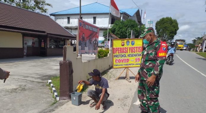 Tidak Gunakan Masker Sejumlah Warga Terjaring Dalam Operasi Yustisi di Mandor