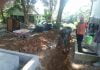 Cegah Banjir Anggota Zidam XII/Tanjungpura Bantu Bangun Fasilitas Saluran Drainase