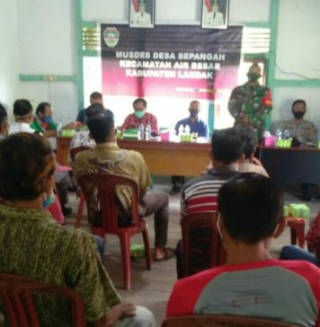 Babinsa Korami Air Besar Hadiri Rapat Perdes