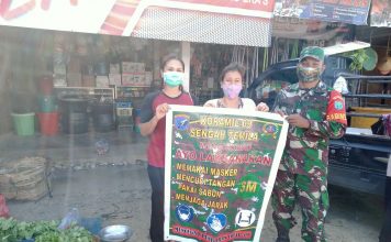 Koramil Sengah Temila Terus Serukan Penegakan 3M dan PPKM di Pasar Pahauman
