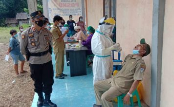 Kontak Erat Dengan Pasien Covid-19, 56 Orang di Mempawah Hulu Jalani Tes Swab PCR