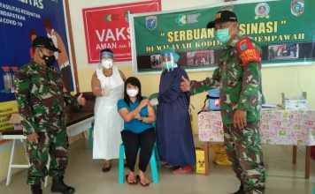 Guru dan Pelayan Publik di Menjalin Jalani Vaksinasi