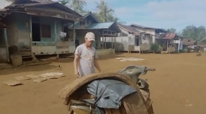 Harga Mulai Naik, Petani Karet di Pedalaman Bengkayang Giat Menyadap