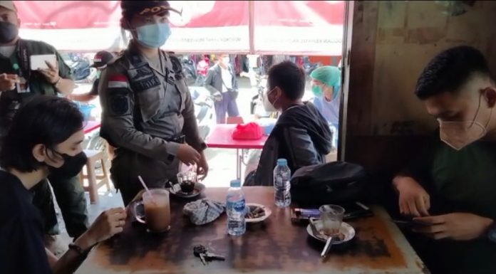 Sanksi Denda Administrasi Bagi Pelanggar Prokes Mulai Diberlakukan di Bengkayang