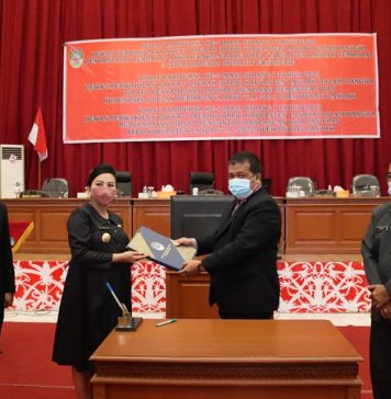 Tujuh Fraksi DPRD Landak Setujui Tiga Raperda Inisiatif Eksekutif Diperdakan