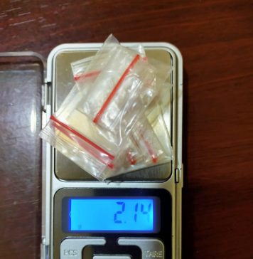 Polisi Ciduk Pengedar Narkoba di Makam Juang Mandor
