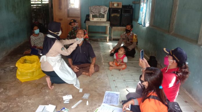 Tracing Kasus Covid-19, 20 Orang Warga Desa Klampai Setolo Diswab
