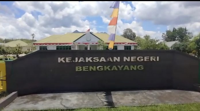 Kasus Dugaan Ijazah Palsu Oknum Anggota Dewan Bengkayang Masuk Tahap Dua