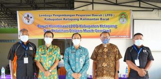 Asisten 1 Setda Ketapang Buka Rakor dan Pelatihan Dirigen Musik Gerejawi