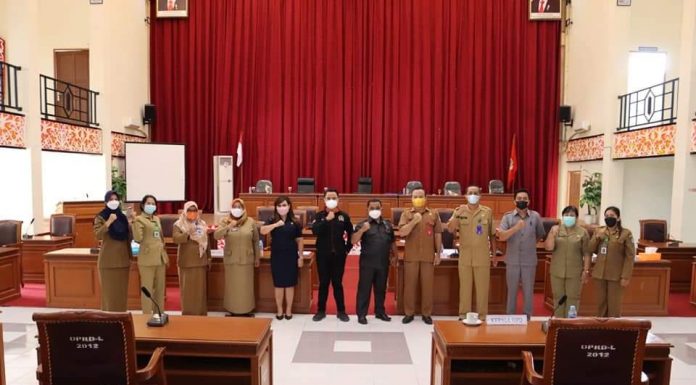 Komisi C DPRD Landak Bersama Dinas SP3AKB Gelar Rapat Bahas Perubahan APBD 2021