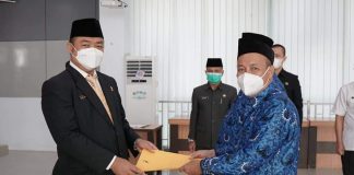 Dua Pejabat Pengawas Esselon IV Pemkab Ketapang Dilantik