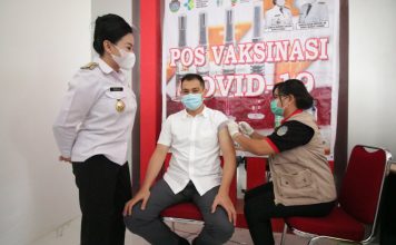 Bupati Karolin : Vaksin Harus Diberikan Secara Berkeadilan