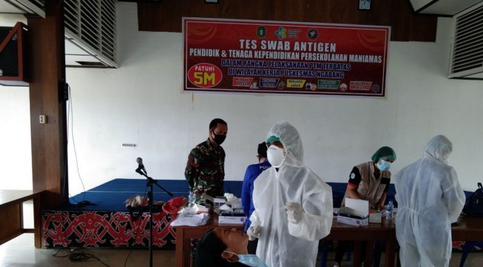 131 Tenaga Pendidik dan Staf Persekolahan Maniamas Jalani Test Swab Antigen, 2 Reaktif