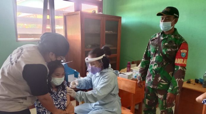 108 Siswa-Siswi SMAN 1 Menjalin Jalani Vaksinasi