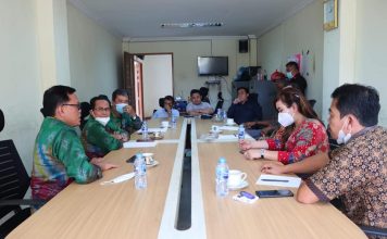 Komisi C DPRD Landak Terima Kunjungan Dewan Pendidikan Provinsi Kalbar