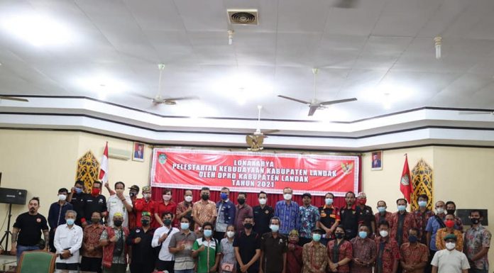 DPRD Landak Bersama Institut Dayakologi dan AMAN Kalbar Gelar Lokakarya Pelestarian Kebudayaan