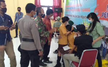 Peran Babinsa dan Bhabinkamtibmas Dalam Pengawalan Vaksinasi Covid-19