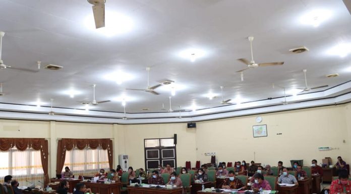 Komisi B DPRD Landak Bersama Tiga Mitra Kerja SKPD Gelar Rapat Bersama