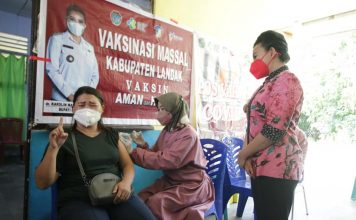 Bupati Landak Tinjau Pelaksanaan Vaksinasi PTPN XIII