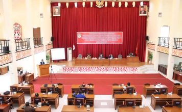 Fraksi DPRD Landak Sampaikan PU Terhadap Pidato Pengantar Nota Keuangan RAPBD Ta 2022