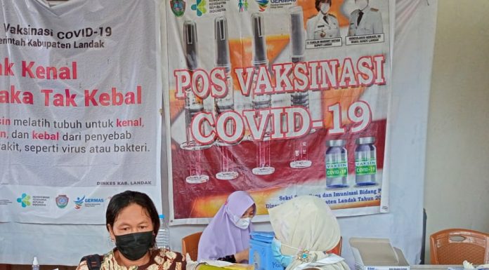 Pelaksanaan Vaksinasi di Puskesmas Kuala Behe Diikuti 200 Peserta