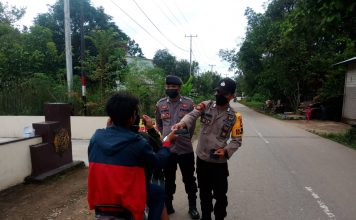 Rutin Lakukan Operasi Yustisi, Polsek Menyuke Kembali Ingatkan Warga Disiplin Prokes