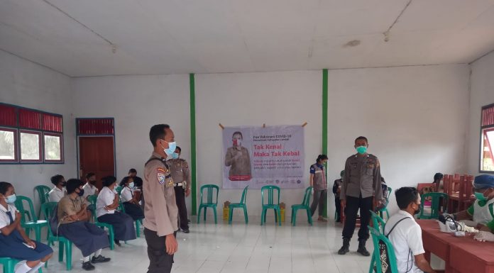 215 Warga dan Pelajar di Menyuke Ikuti Vaksinasi