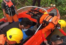 Jatuh Dari Dek, Penumpang Kapal Jurusan Teluk Batang- Rasau Jaya Ditemukan Meninggal