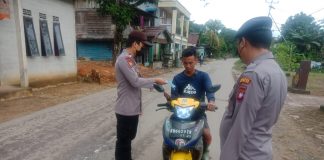 Polisi Beri Teguran Warga Tak Patuhi Prokes