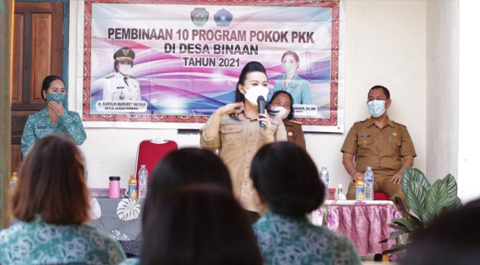 Bupati Karolin Sosialisasi Stunting ke Kader PKK
