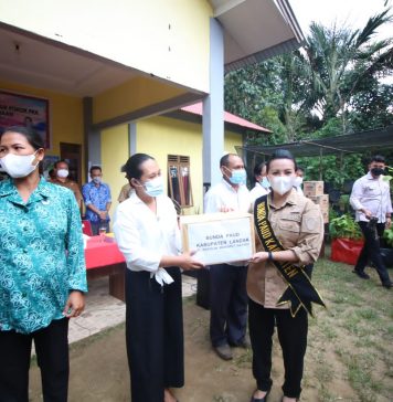 Bupati Landak Berikan Pembinaan 10 Pokok Program PKK Kepada PKK Desa