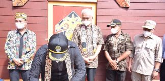 Sekda Ketapang Resmikan Gereja, Pos Kesehatan Hingga Rumah Adat
