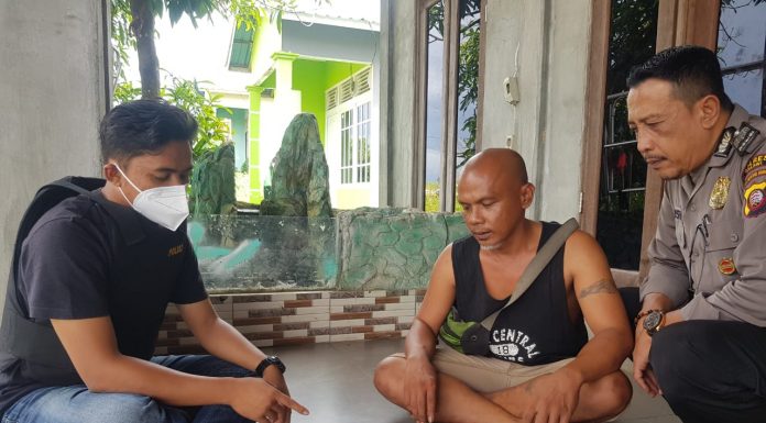 Di Melawi Warga Temukan Mortir Saat Cari Logam Mulia di Tepiah Sungai Pinoh