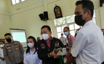 Polsek Menjalin Beri Pengamanan Kunker Anggota DPR RI Cornelis dan Bupati Landak