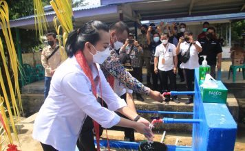 Bupati Landak Resmikan Pamsimas di Desa Pahuman