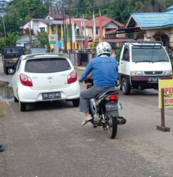 Edukasi Prokes Kepada Warga Melalui Operasi Yustisi COVID-19
