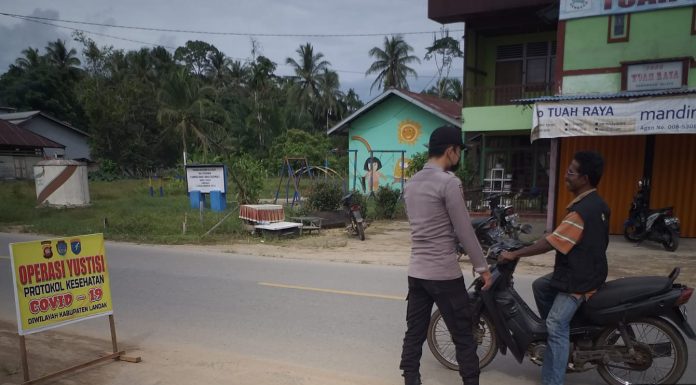 Petugas Masih Temukan Warga Tidak Patuhi Prokes Saat Gelar Operasi Yustisi